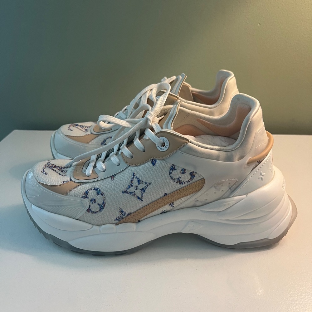 Louis Vuitton Run 55 Sneaker - Picture 2 of 6